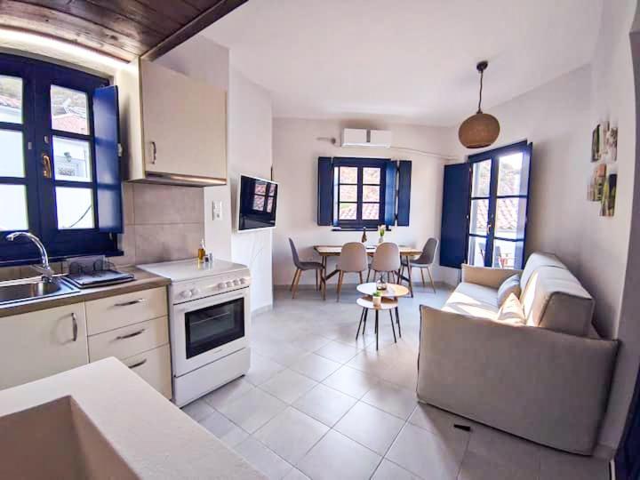 Oros Eros Apartment Đảo Hydra Ngoại thất bức ảnh